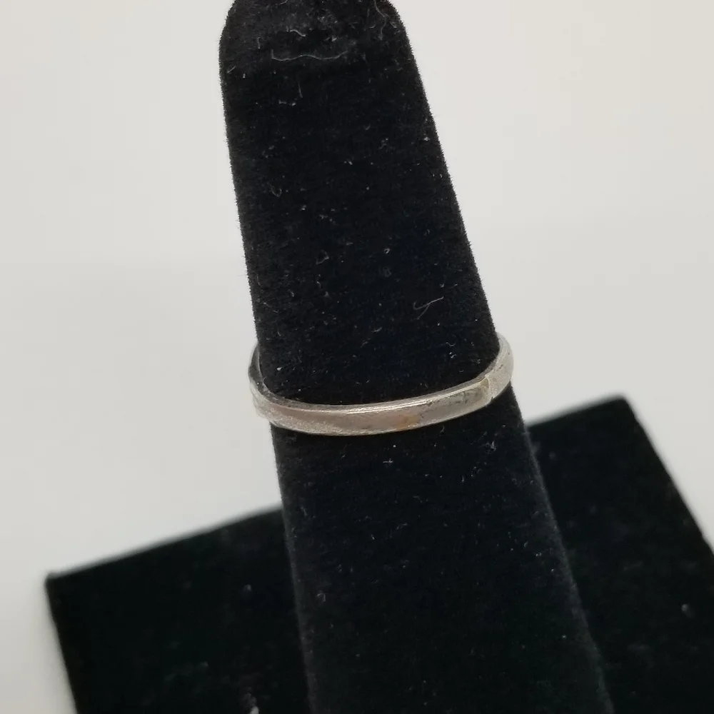 N/A silver tone